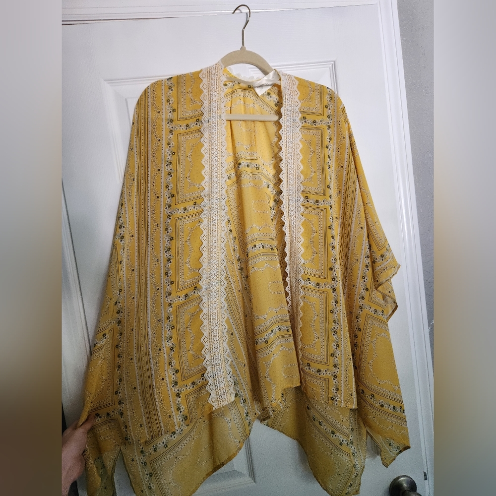 Yellow Lace Kimono
